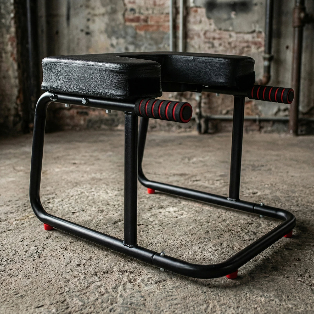ATUOTIN Yoga Inversion Chair for Handstand Training and Fitness Workouts