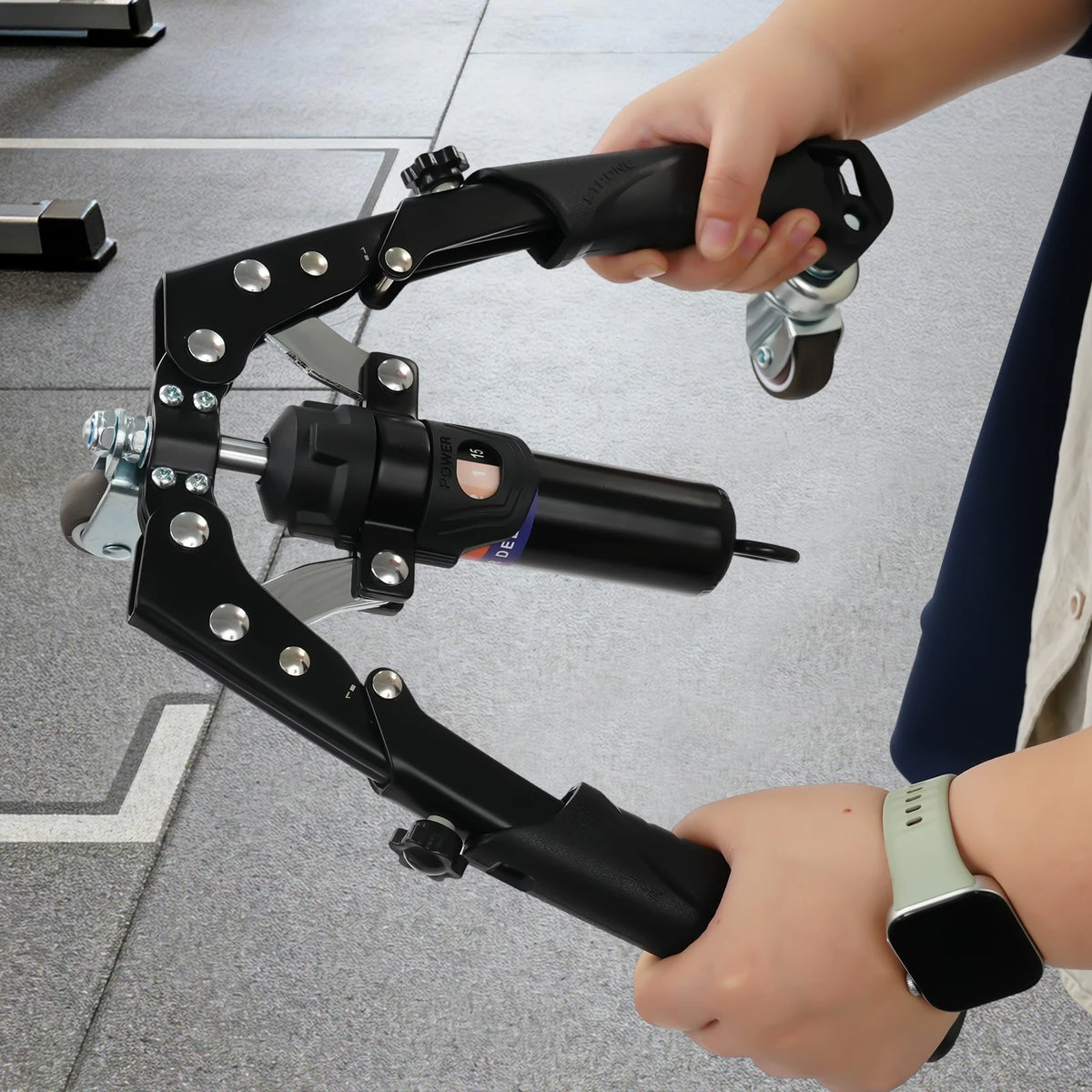 Adjustable Hydraulic Power Twister Spin Button Arm Blaster